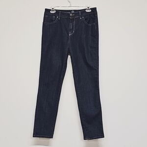 W62 by Dressbarn, Classic Fit Skinny Jeans, 8 Short, Dark Wash, 5 pckt